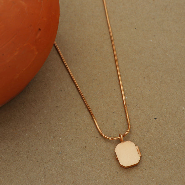 ROSE GOLD PLATED INITIAL PENDENT