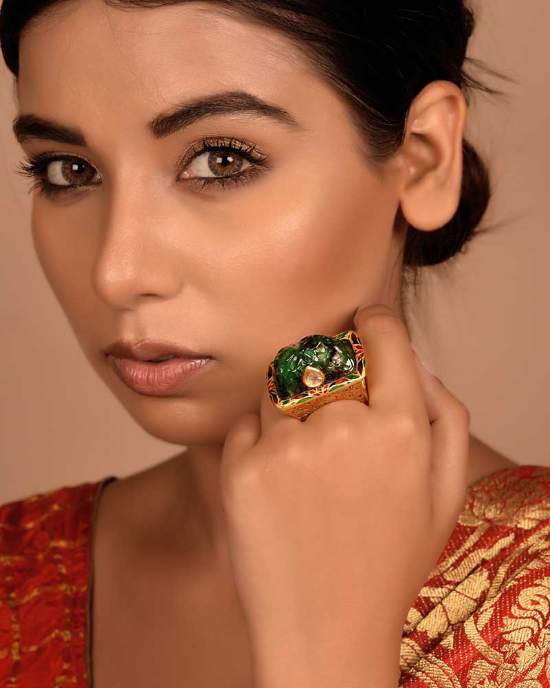 CARVED EMERALD PARTAASH RING