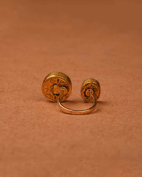 CHIC GOLD AND POLKI RING