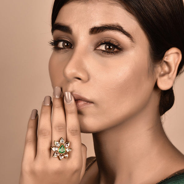 REGAL LOTUS EMERALD AND POLKI RING IN 22KT GOLD